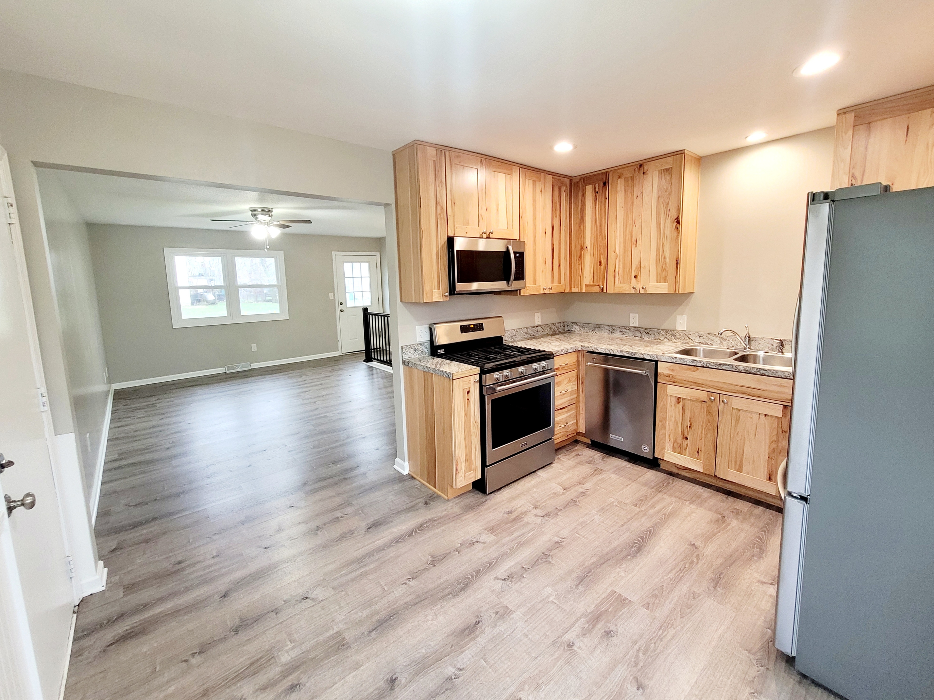 785 Coleman Street Southeast - 787