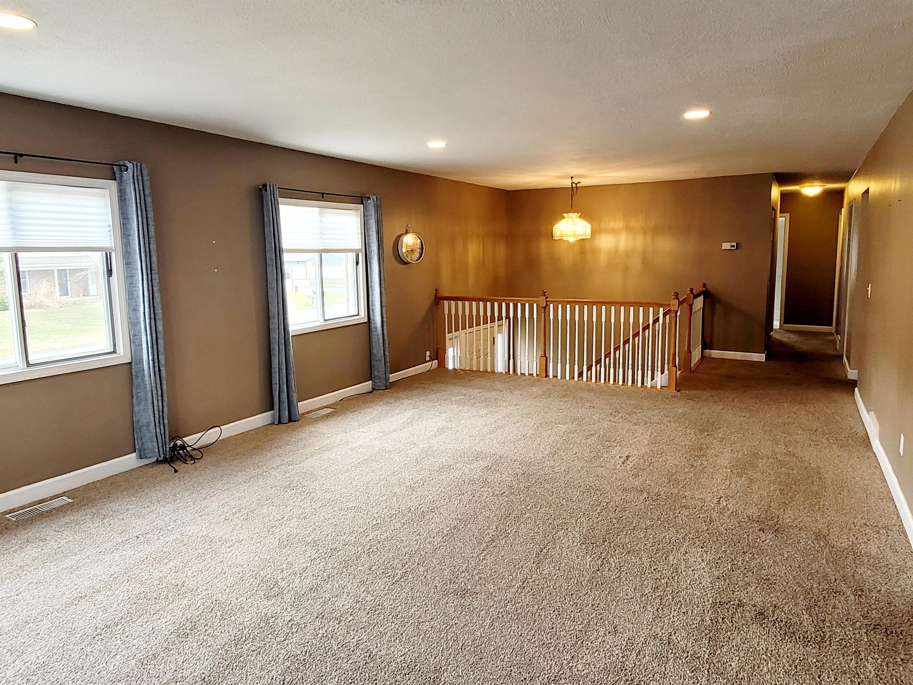 6187 Blythefield Avenue Northeast